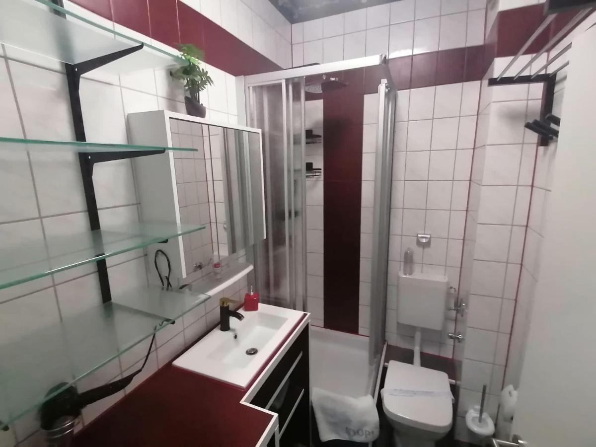Best-Preis -Gold Suite- Mit Netflix, Self-Check-In, Ebike Ladestation, Fahrradraum, Wlan, Netflix Und Massagesessel - Direkt Am Elberadweg Im Herzen Von Wittenberge Buitenkant foto